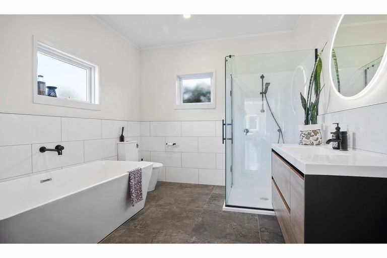Photo of property in 21 France Street, Waiuku, 2123
