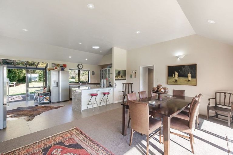 Photo of property in 25 Arana Drive, Karaka, Drury, 2578