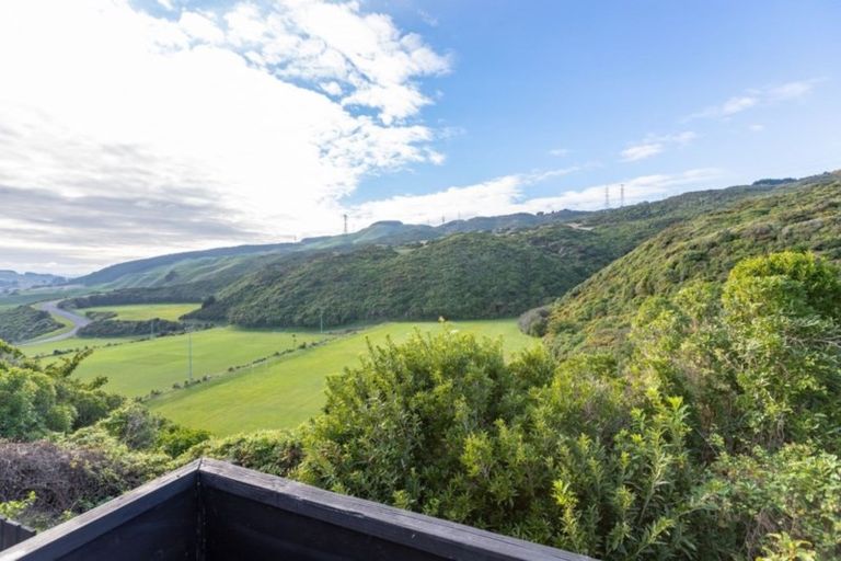 Photo of property in 31 Nassau Avenue, Grenada North, Wellington, 5028