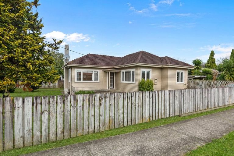 Photo of property in 185 Studholme Street, Morrinsville, 3300