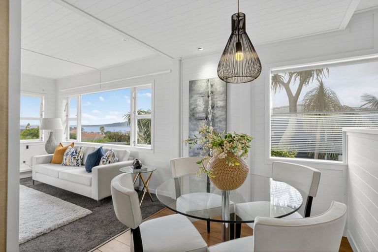 Photo of property in 29 Peter Terrace, Castor Bay, Auckland, 0620