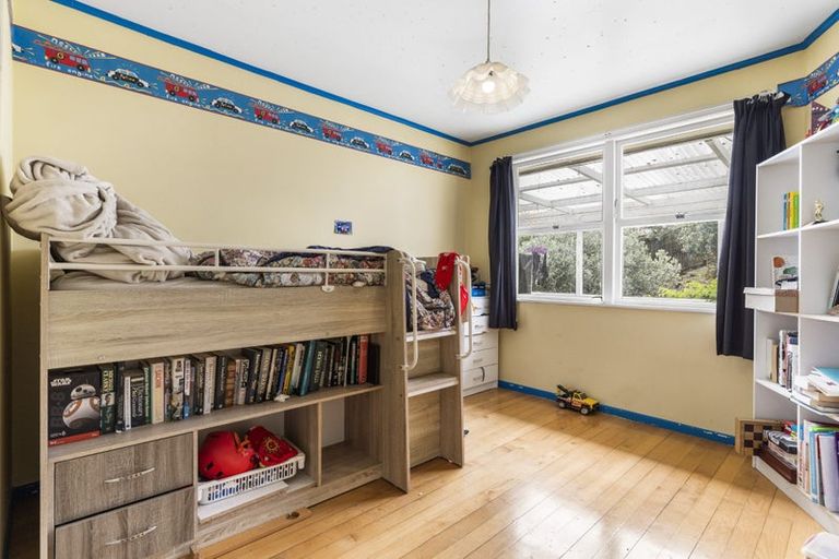 Photo of property in 11 Sycamore Drive, Sunnynook, Auckland, 0620