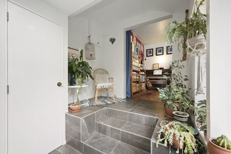 Photo of property in 23 Wilton Road, Wadestown, Wellington, 6012