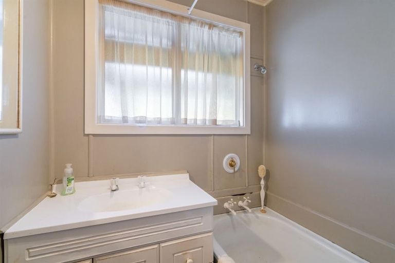 Photo of property in 66 Forfar Crescent, Rockdale, Invercargill, 9812