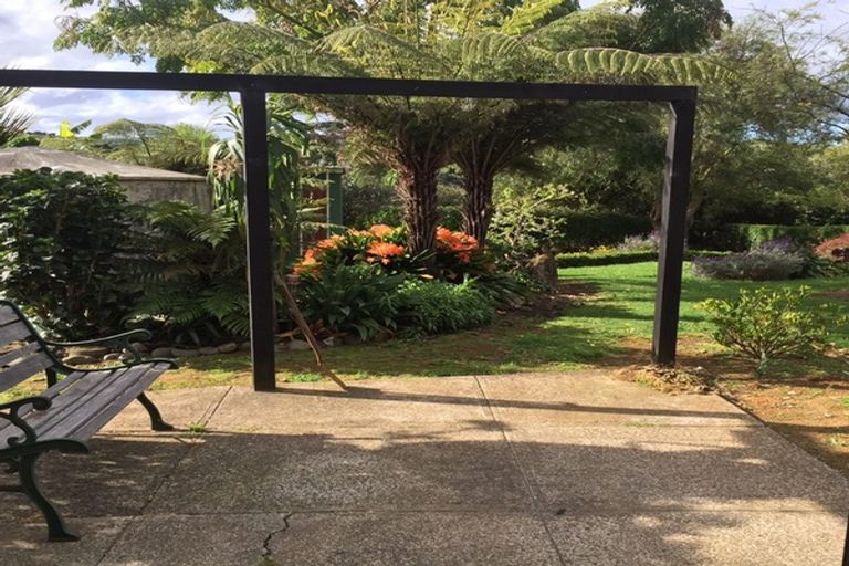 Photo of property in 53 Rangitane Loop Road, Kerikeri, 0294