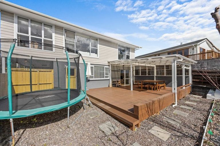 Photo of property in 22 Royal Road, Massey, Auckland, 0614