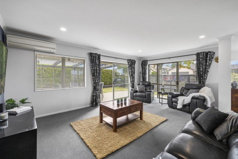 Photo of property in 26 Brackenburn Drive, Ohauiti, Tauranga, 3112