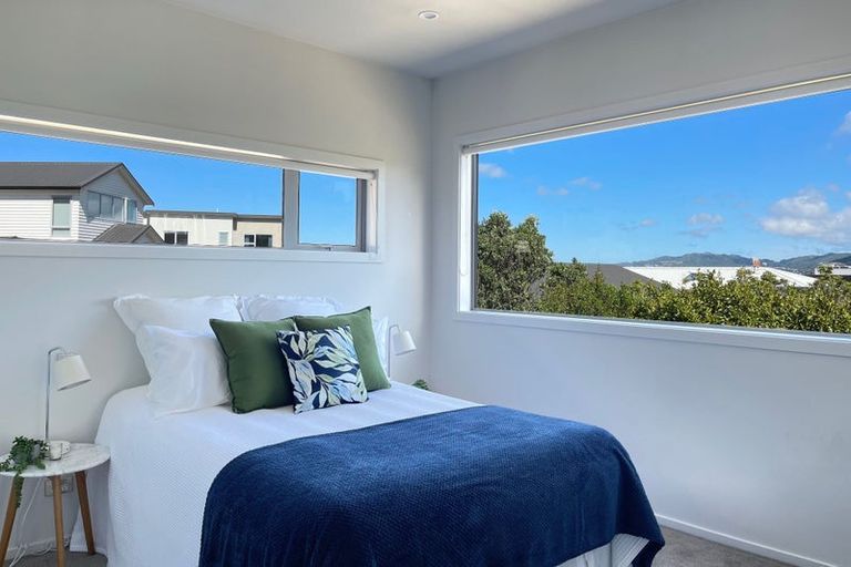 Photo of property in 2 Lakshmi Place, Khandallah, Wellington, 6035