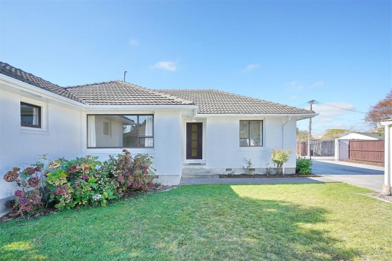 Photo of property in 88c Maidstone Road, Ilam, Christchurch, 8041