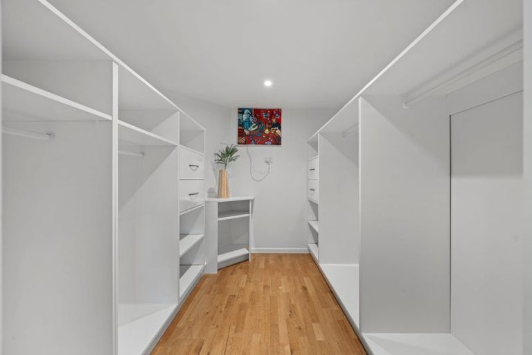 Photo of property in 2/143 Straven Road, Fendalton, Christchurch, 8014