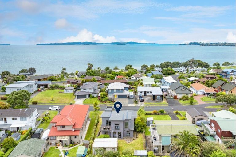 Photo of property in 9 Arohia Place, Snells Beach, 0920