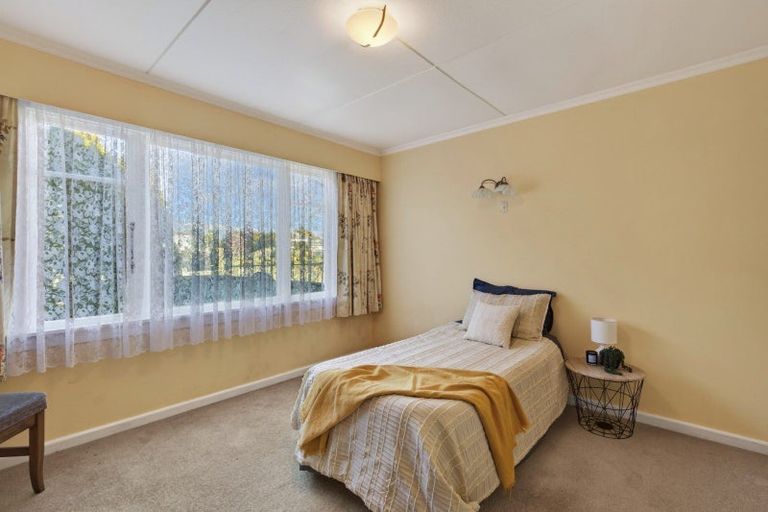 Photo of property in 87 Queen Street, Waitara, 4320