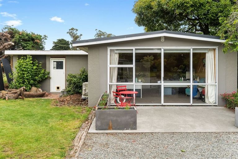Photo of property in 1041 Bealey Road, Charing Cross, Christchurch, 7671