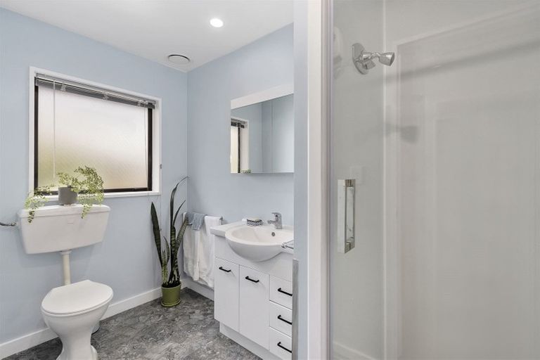 Photo of property in 71f Mandeville Street, Riccarton, Christchurch, 8011