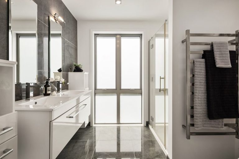 Photo of property in 52 Ottawa Road, Ngaio, Wellington, 6035