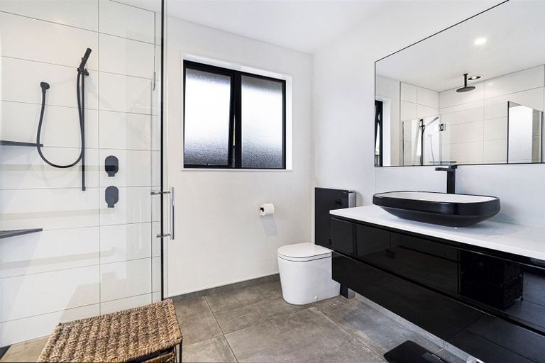 Photo of property in 37 The Esplanade, Pegasus, 7612