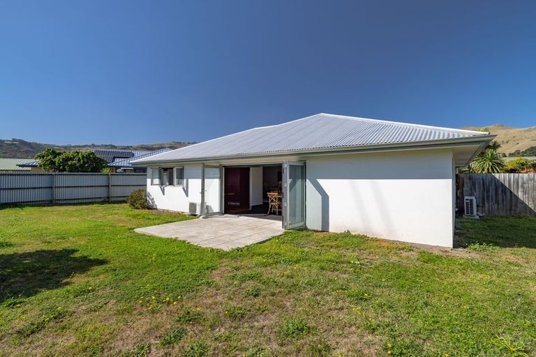 Photo of property in 72 Mauger Drive, Heathcote Valley, Christchurch, 8022