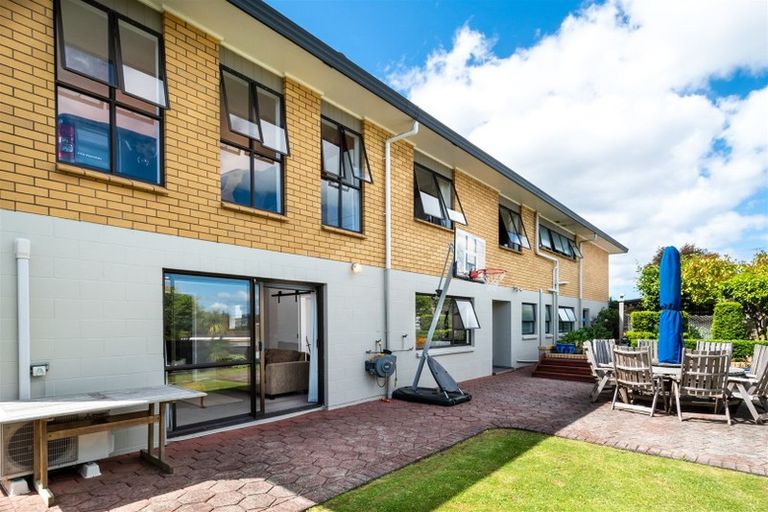 Photo of property in 161 Luckens Road, West Harbour, Auckland, 0618