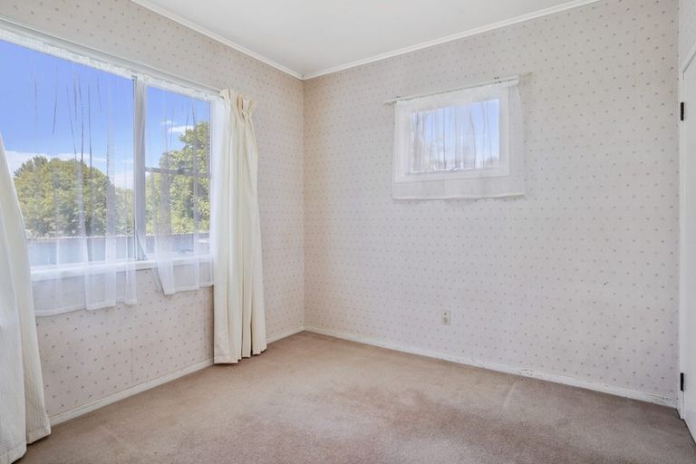 Photo of property in 87a Edmonton Road, Henderson, Auckland, 0612