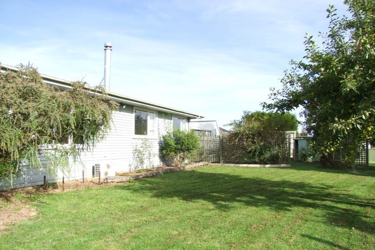 Photo of property in 24 Leman Street, Milton, 9220