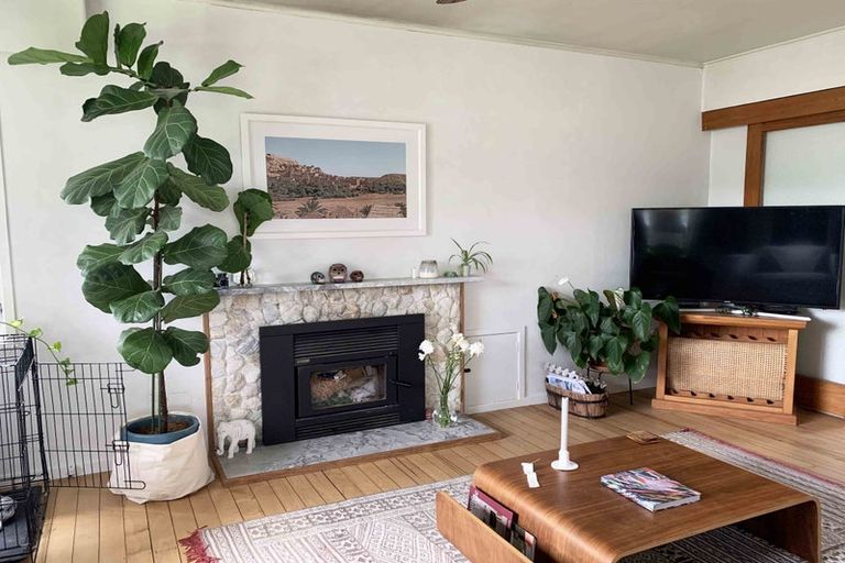 Photo of property in 9 Blue Way, Glendene, Auckland, 0602