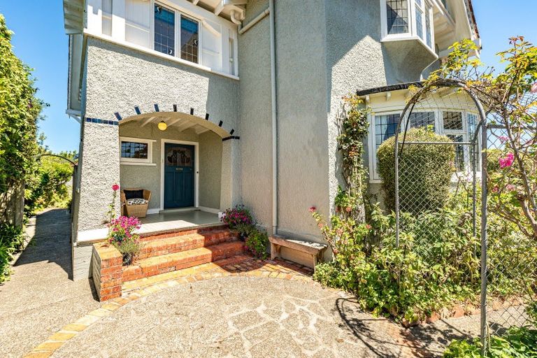 Photo of property in 299 Saint Hill Street, Whanganui, 4500