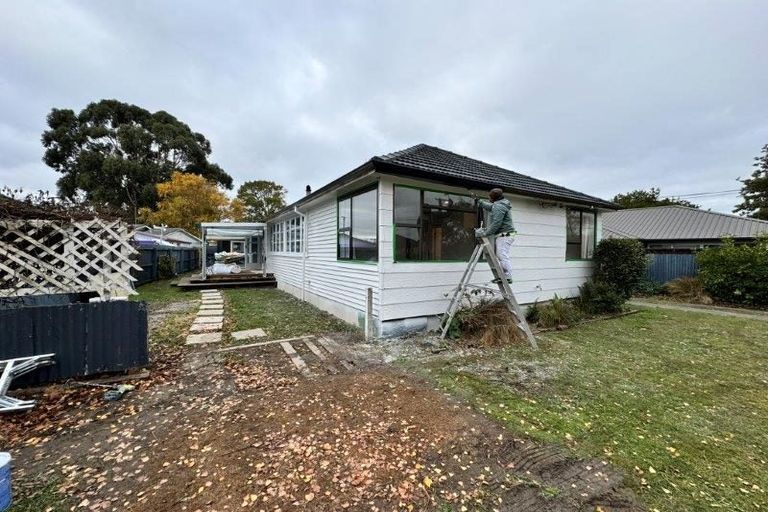 Photo of property in 42 Auburn Avenue, Upper Riccarton, Christchurch, 8041