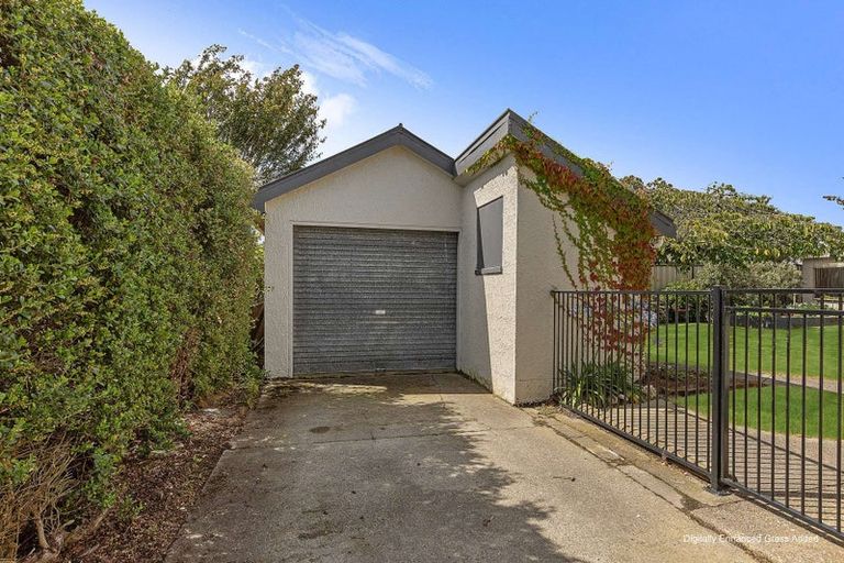 Photo of property in 5 Park Street, Gore, 9710