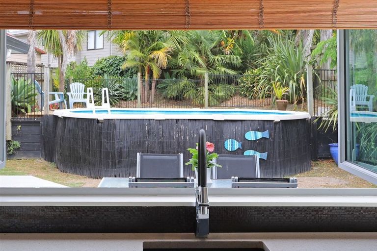 Photo of property in 62 Vintage Drive, Henderson, Auckland, 0612