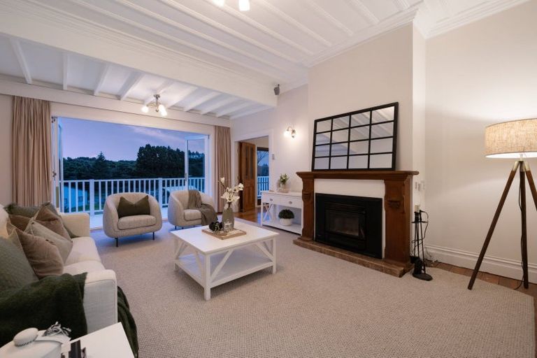 Photo of property in 375 Kaitemako Road, Welcome Bay, Tauranga, 3175