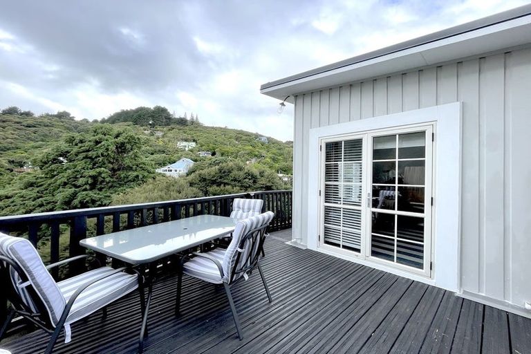 Photo of property in 77b Airlie Road, Plimmerton, Porirua, 5026