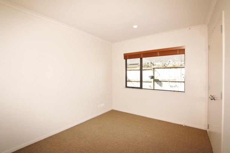 Photo of property in 174 Wattle Farm Road, Wattle Downs, Auckland, 2103