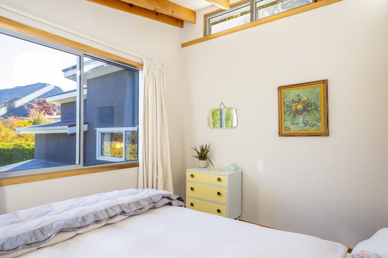 Photo of property in 1 Kent Street, Arrowtown, 9302