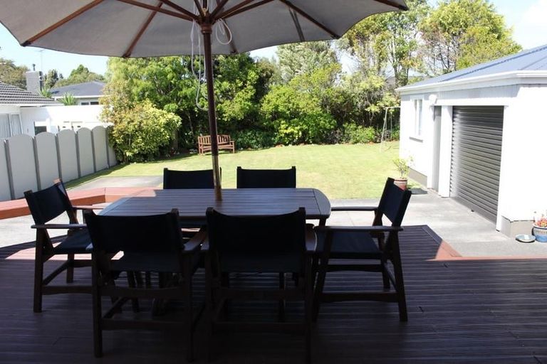Photo of property in 177 Mangorei Road, Merrilands, New Plymouth, 4312