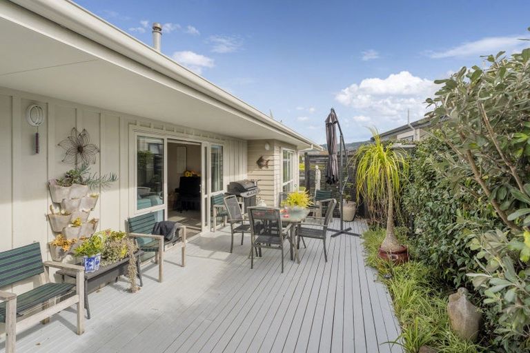 Photo of property in 19 Carina Way, Whitianga, 3510