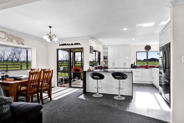 Photo of property in 183 Boylan Road, Te Roti, Hawera, 4673