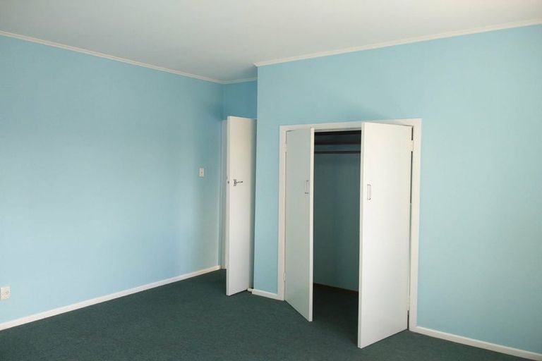 Photo of property in 16 Watson Place, Papatoetoe, Auckland, 2025