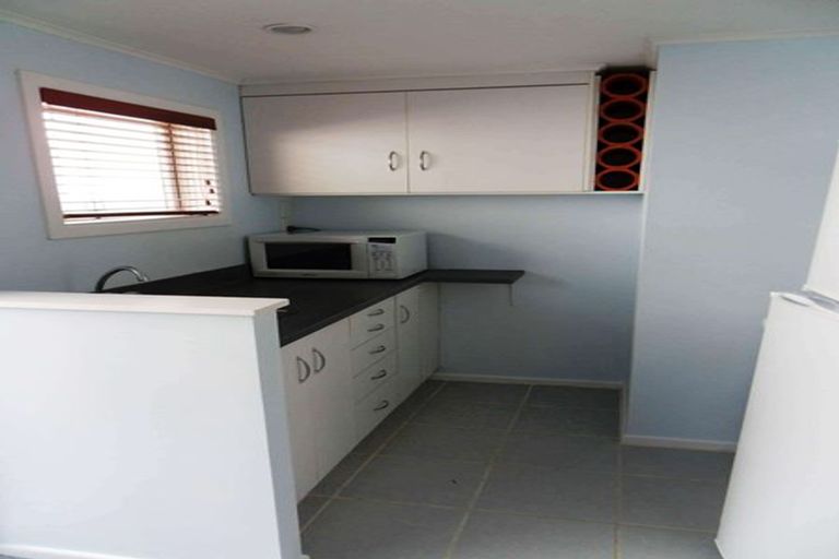 Photo of property in 25 Tararua Street, Trentham, Upper Hutt, 5018