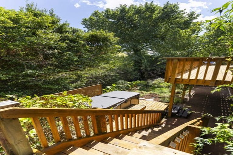 Photo of property in 3/7 Aries Place, Shelly Park, Auckland, 2014