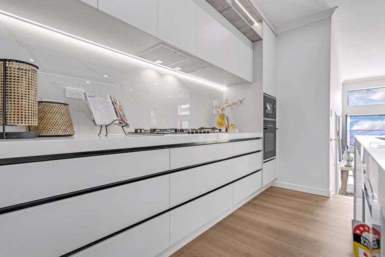 Photo of property in 63 Koromeke Street, Flat Bush, Auckland, 2019