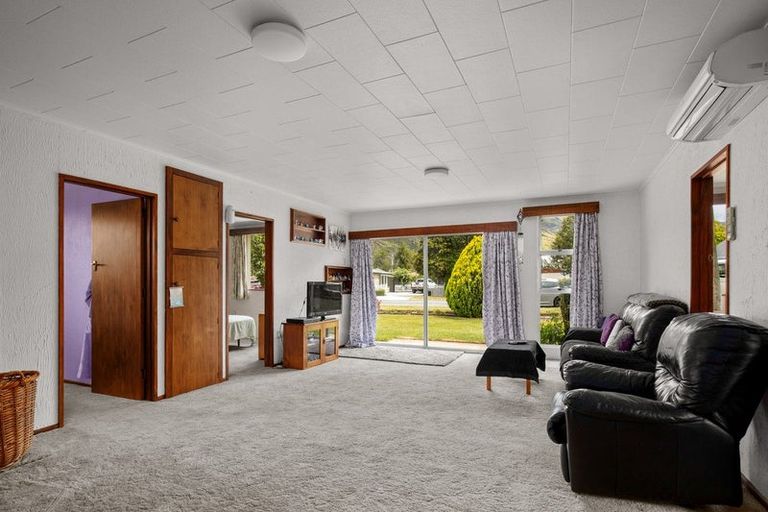 Photo of property in 3 Fraser Street, Clyde, 9330