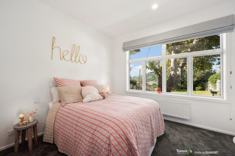 Photo of property in 21 Nottingham Street, Karori, Wellington, 6012