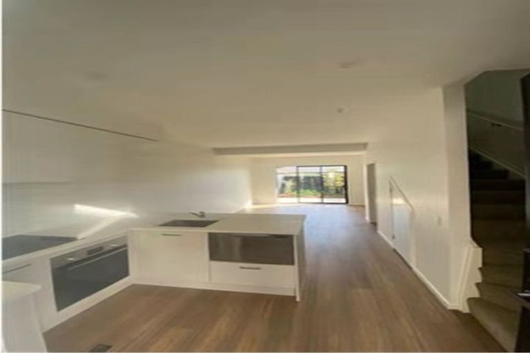 Photo of property in 31/47a Huntington Drive, Huntington Park, Auckland, 2013