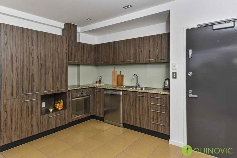 Photo of property in 3/35 Northcroft Street, Takapuna, Auckland, 0622