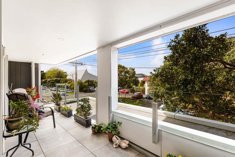 Photo of property in 104/25 Bute Road, Browns Bay, Auckland, 0630