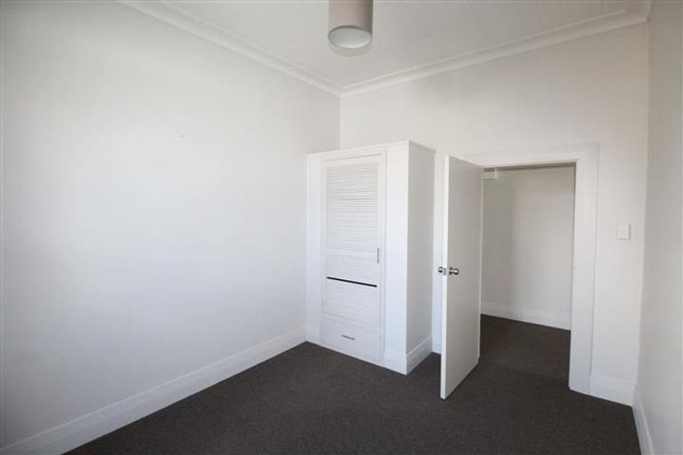 Photo of property in 48 Oxford Street, South Dunedin, Dunedin, 9012