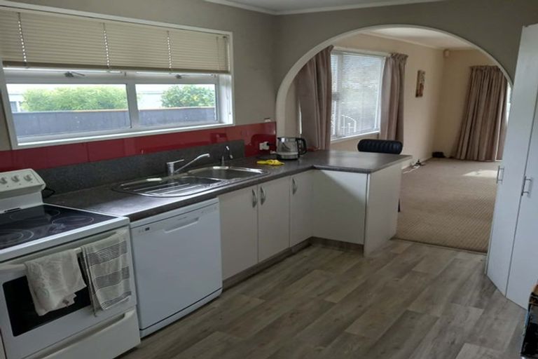 Photo of property in 1 Patete Place, Tawhero, Whanganui, 4501