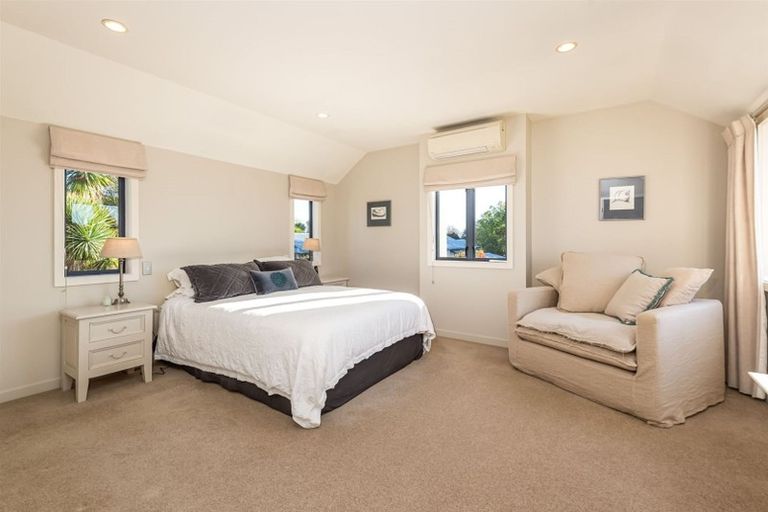 Photo of property in 24 Courtenay Street, St Albans, Christchurch, 8014