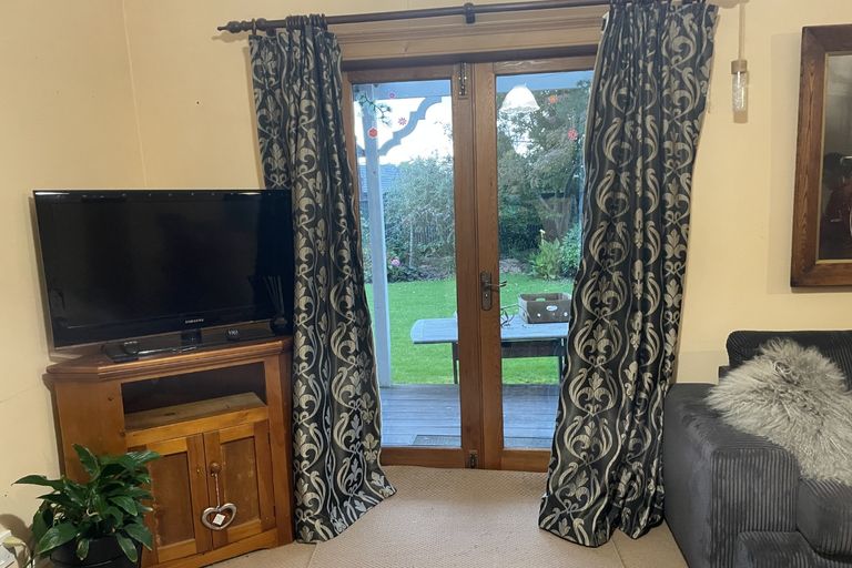 Photo of property in 53 Kennedy Street, Geraldine, 7930