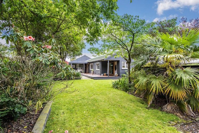 Photo of property in 51 Kings Avenue, Waikuku Beach, 7402